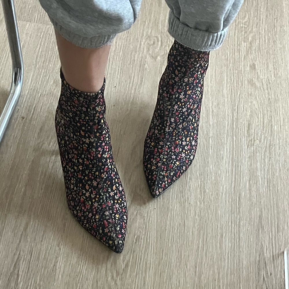 Zara Floral Ankle Boots (Balenciaga-esq) Size 38